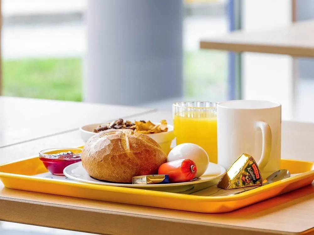 Ibis Budget Roanne Hotel