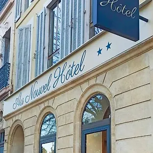 Au Nouvel 2* Tolone